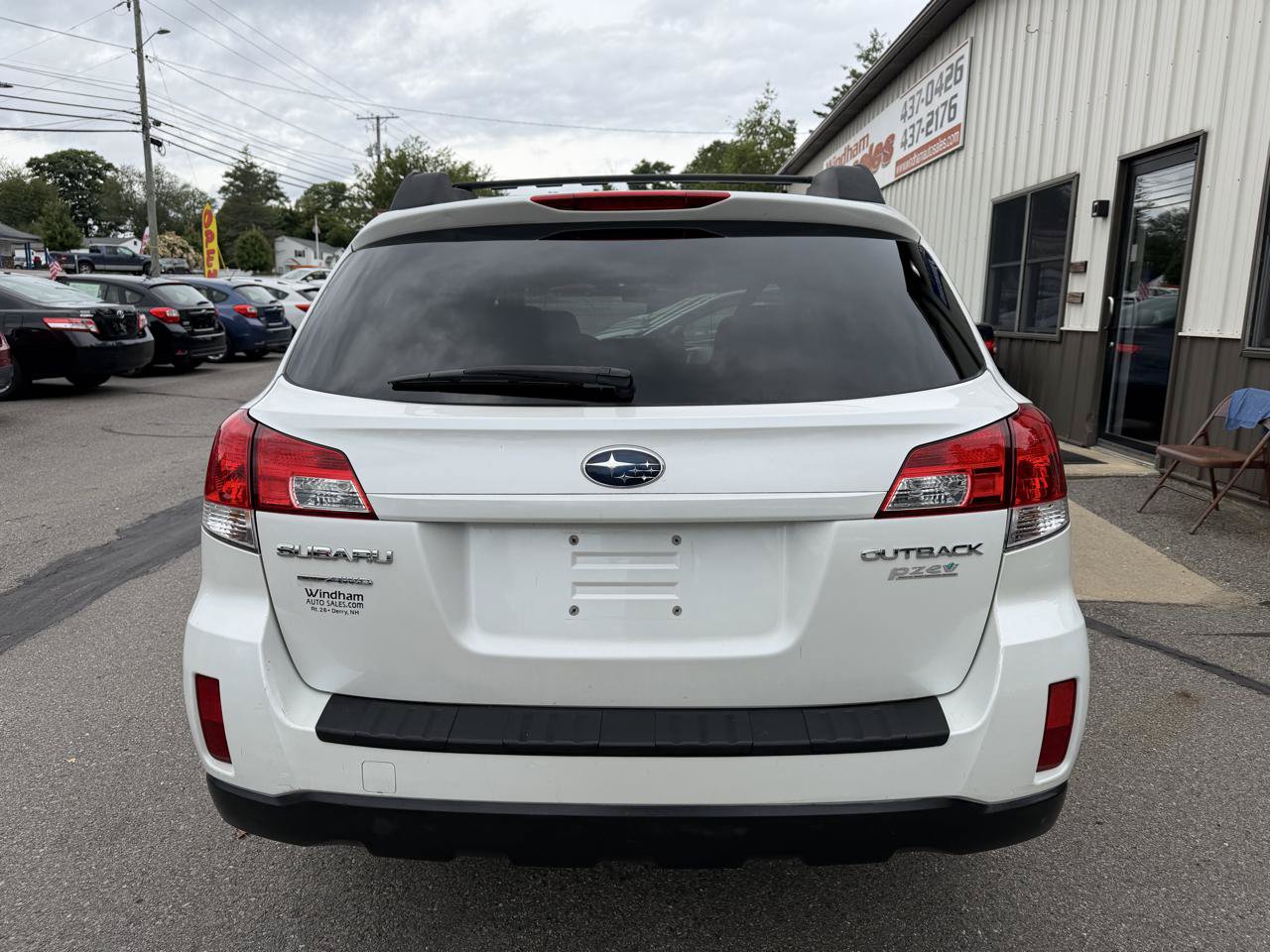Used 2010 Subaru Outback 2.5i Premium AWD/4WD image 5