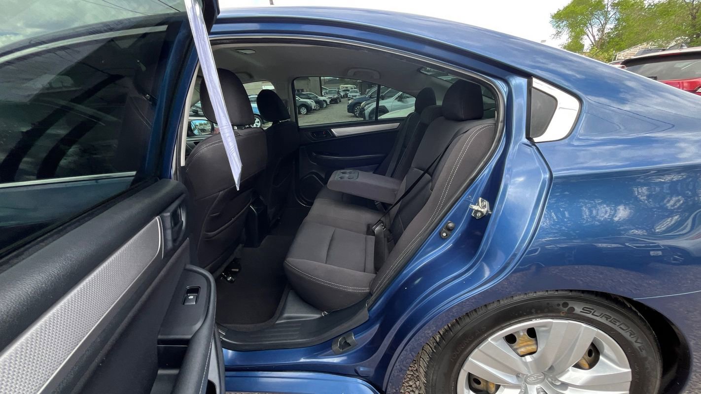Used 2019 Subaru Legacy 2.5i AWD/4WD image 18