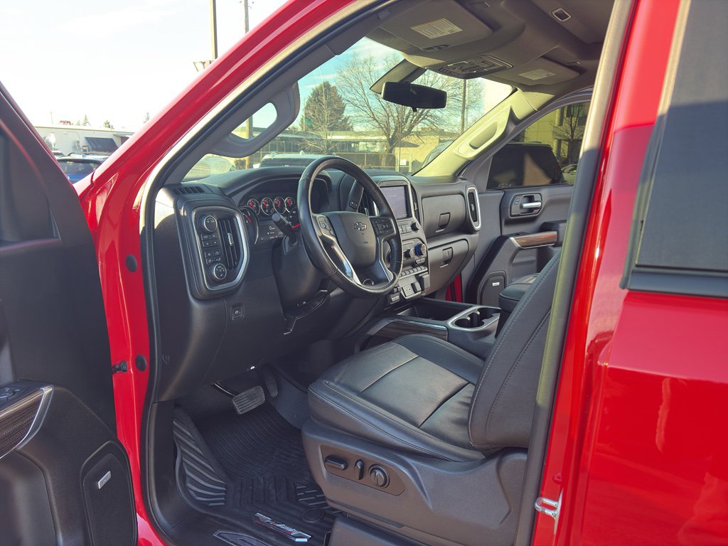Used 2021 Chevrolet Silverado 1500 LT Trail Boss w/ LT Trail Boss Premium Package AWD/4WD image 12