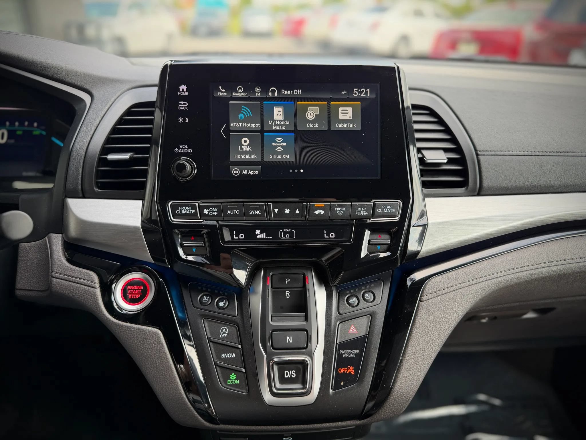 Used 2018 Honda Odyssey Elite image 16