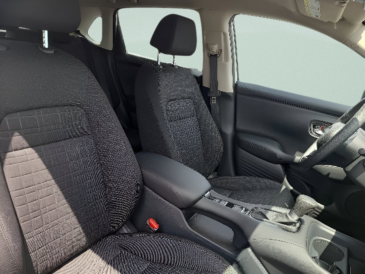 New 2027 Honda HR-V LX image 13