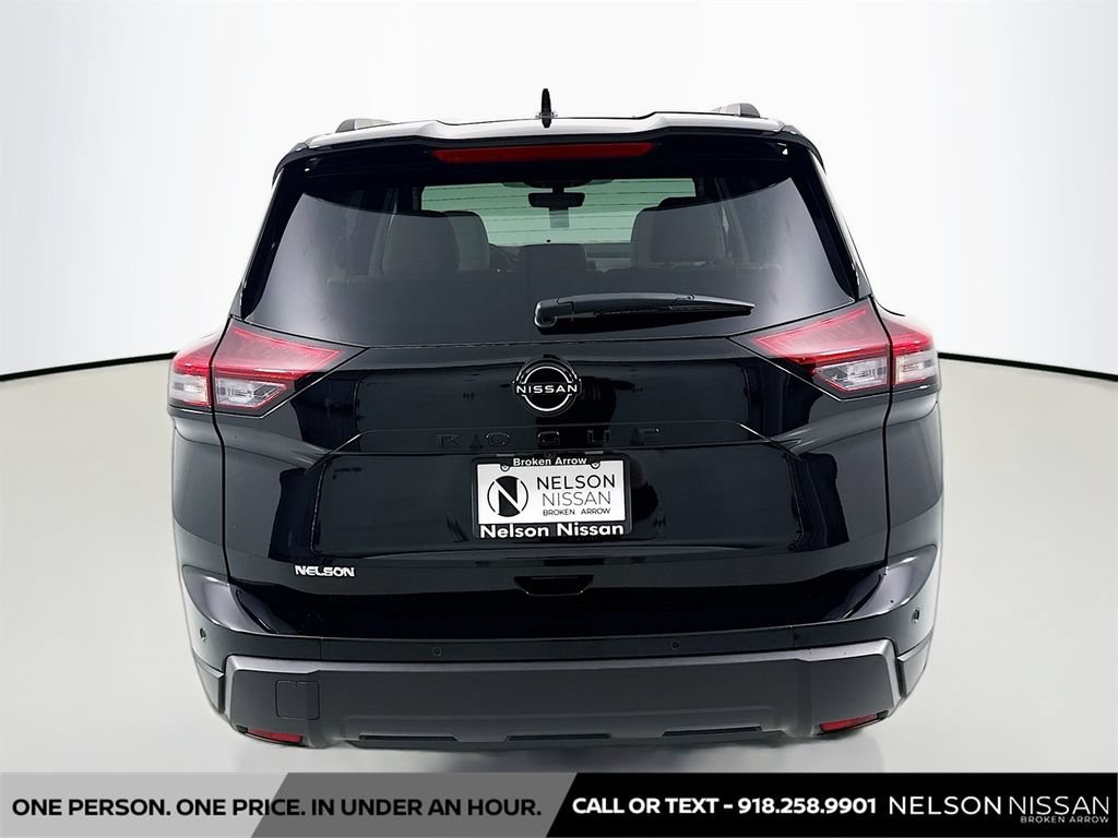 New 2026 Nissan Rogue Dark Armor FWD image 6