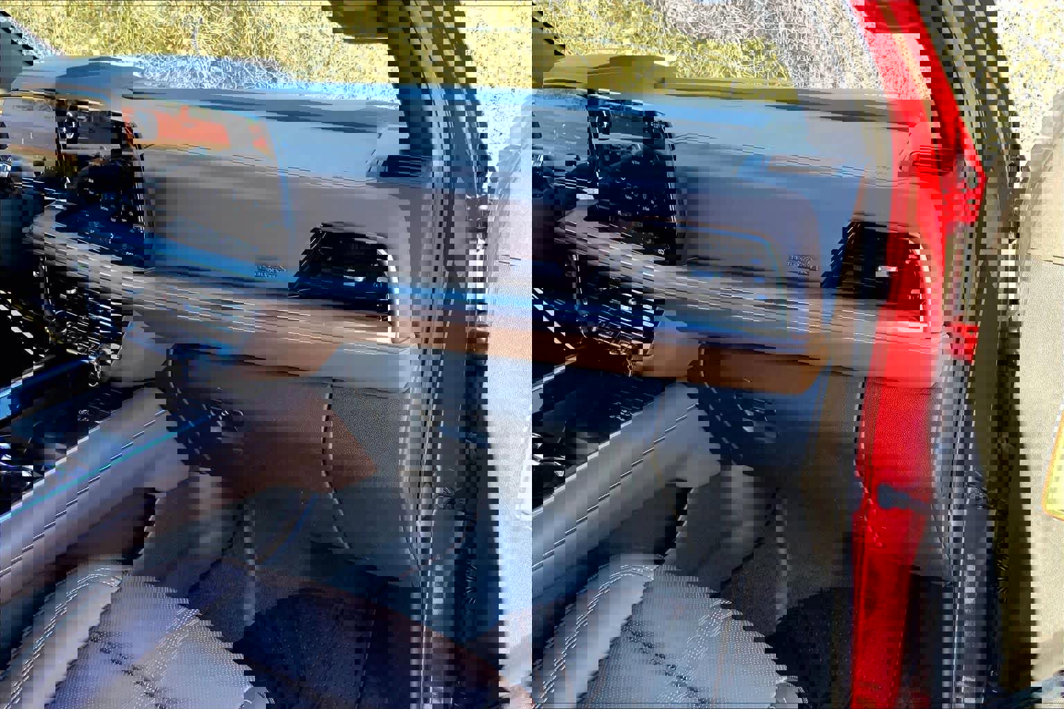 Certified 2025 Chevrolet Tahoe High Country w/ Sun And Tow Package image 17