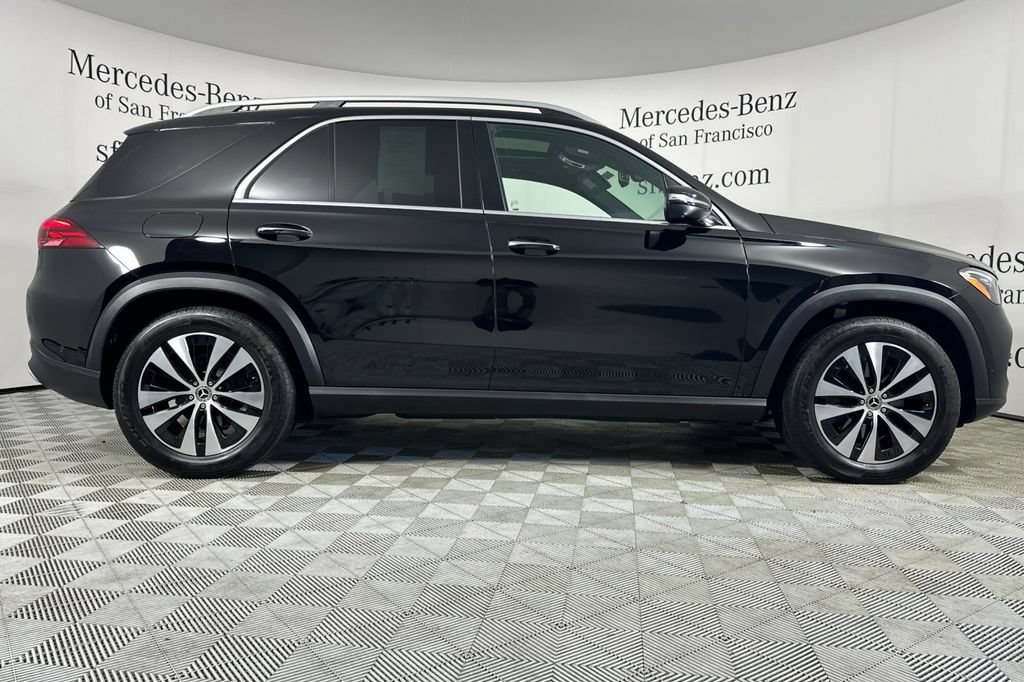 Certified 2025 Mercedes-Benz GLE 350 4MATIC image 4