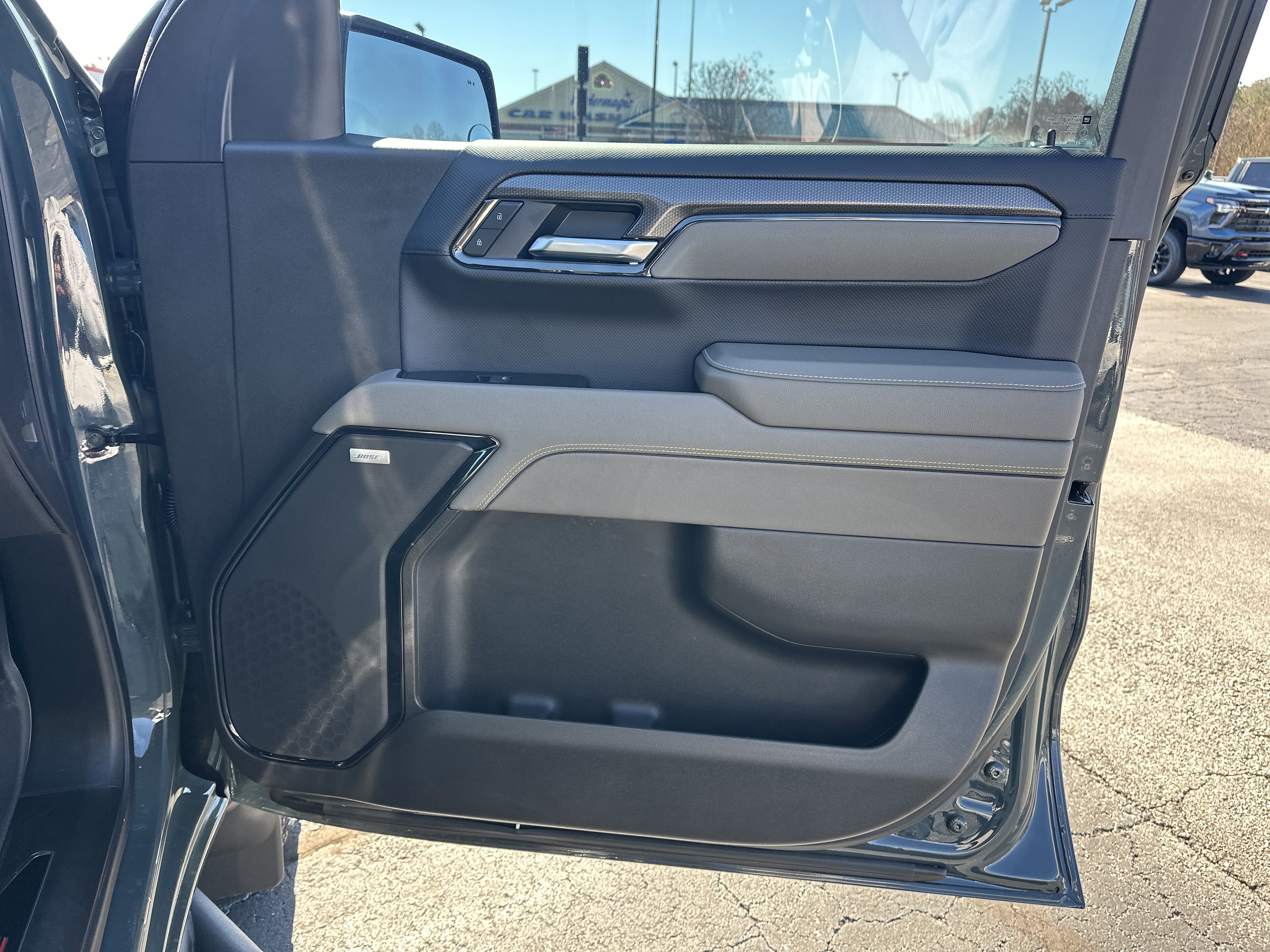 Certified 2025 Chevrolet Silverado 1500 ZR2 w/ Technology Package image 15