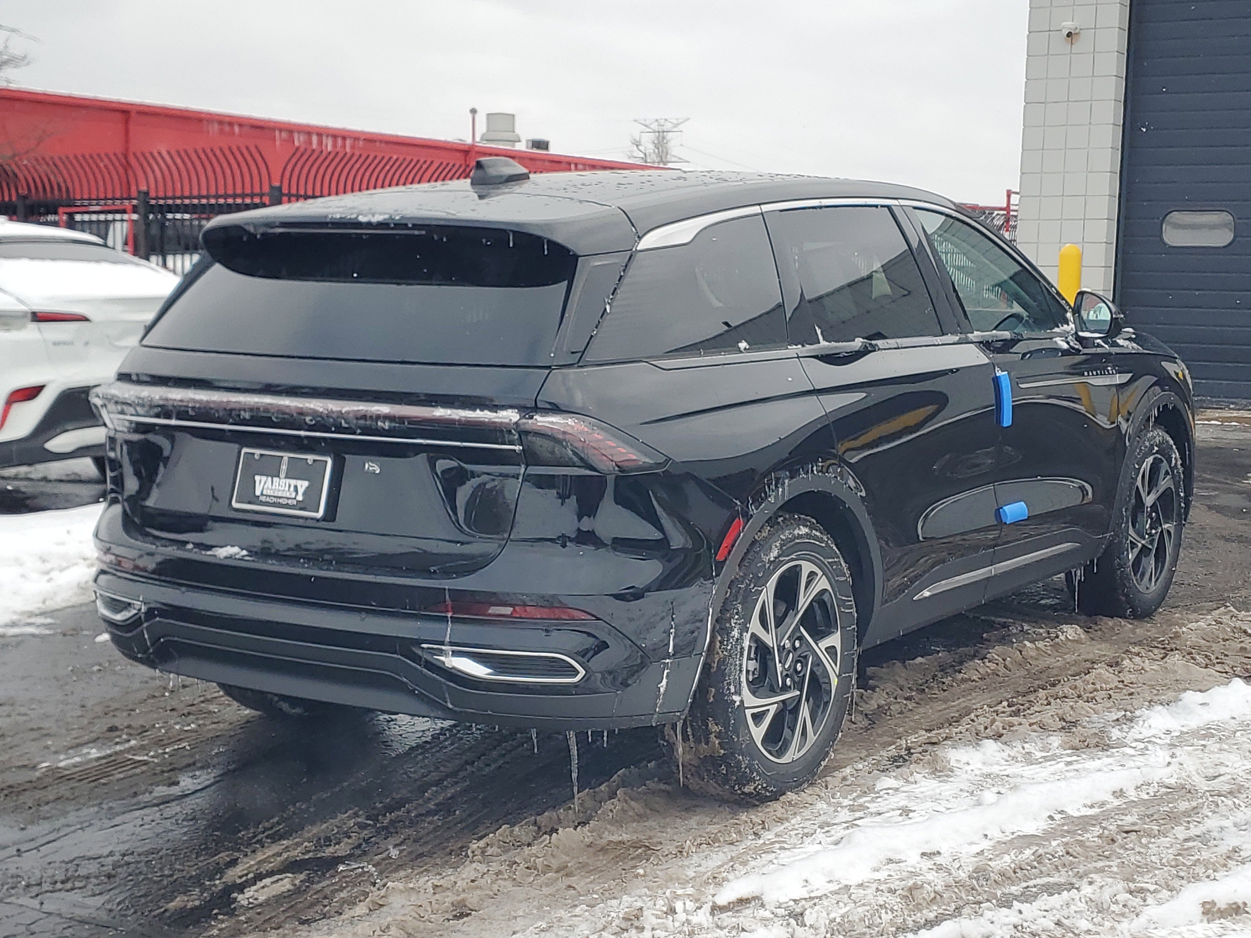 New 2026 Lincoln Nautilus Premier image 4