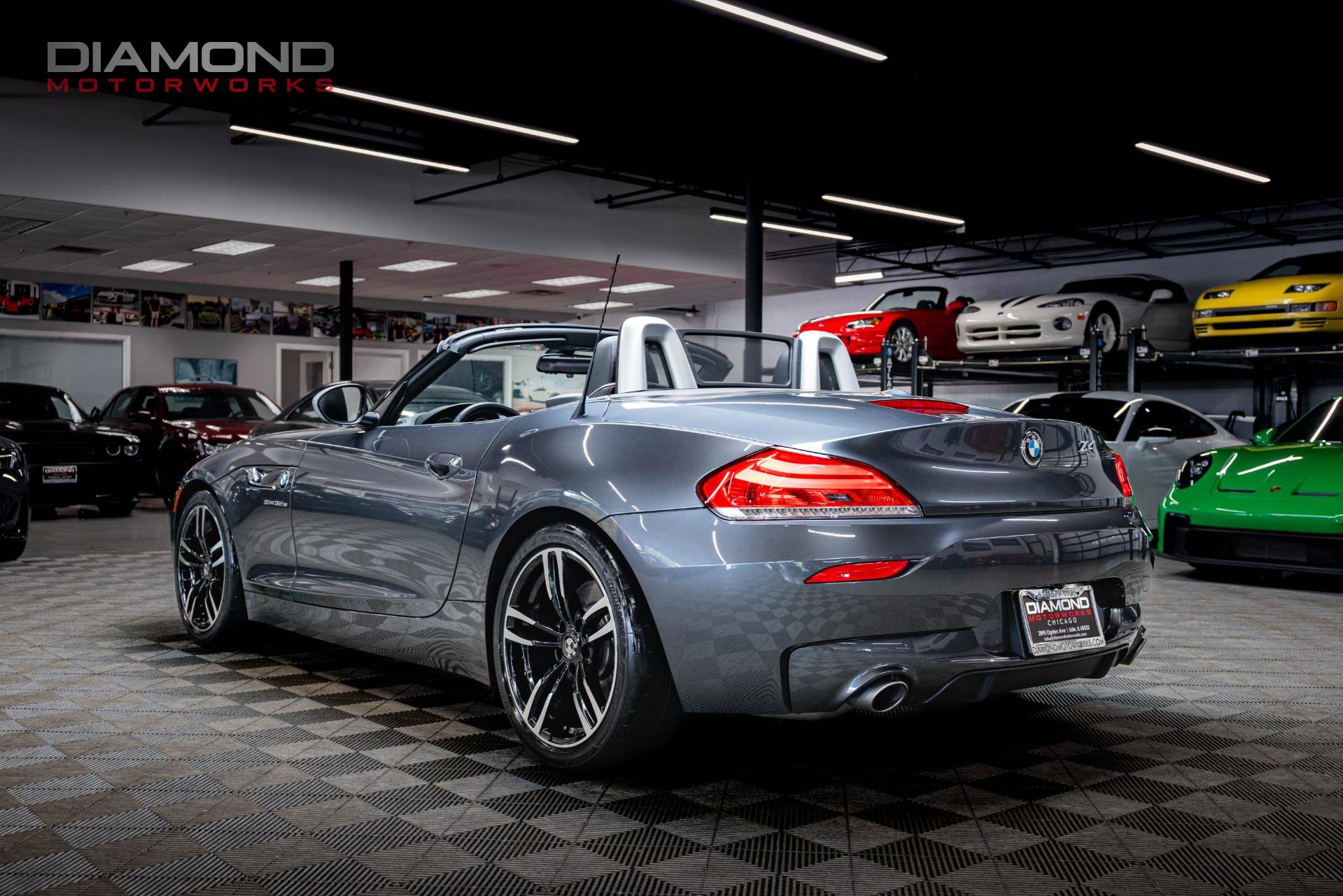 Used 2016 BMW Z4 sDrive35is RWD image 2