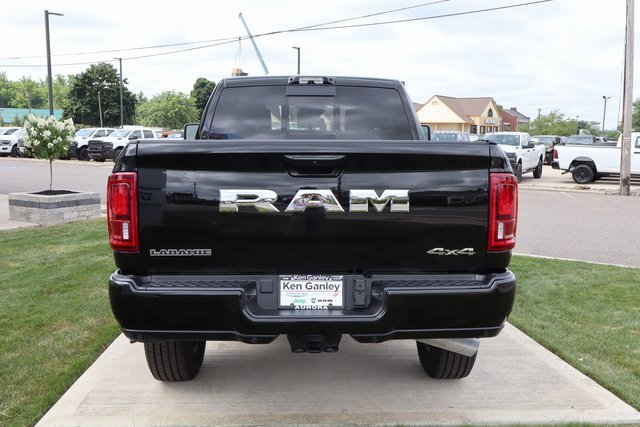 Used 2025 RAM 2500 Laramie w/ Towing Technology Group image 36
