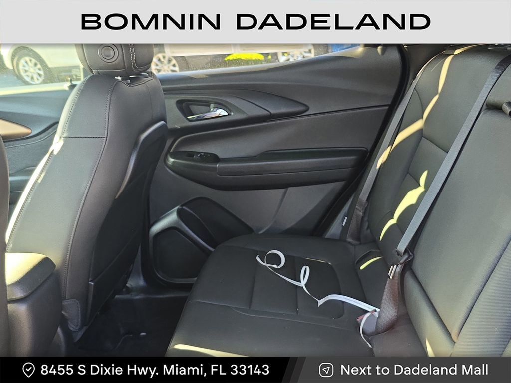 Used 2023 Chevrolet TrailBlazer ACTIV w/ Sun and Liftgate Package image 11