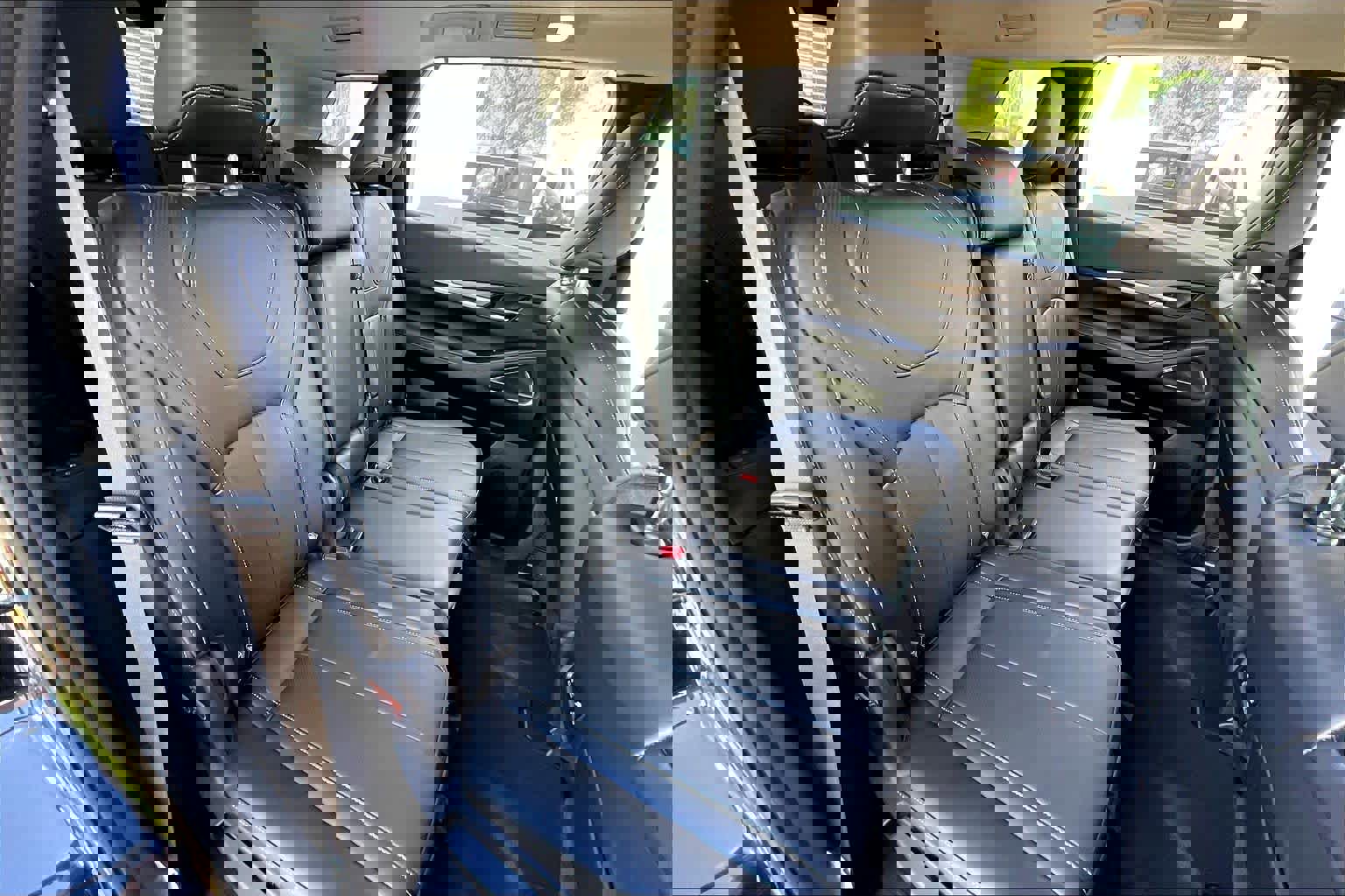 Used 2023 INFINITI QX60 Sensory w/ Vision Package image 19