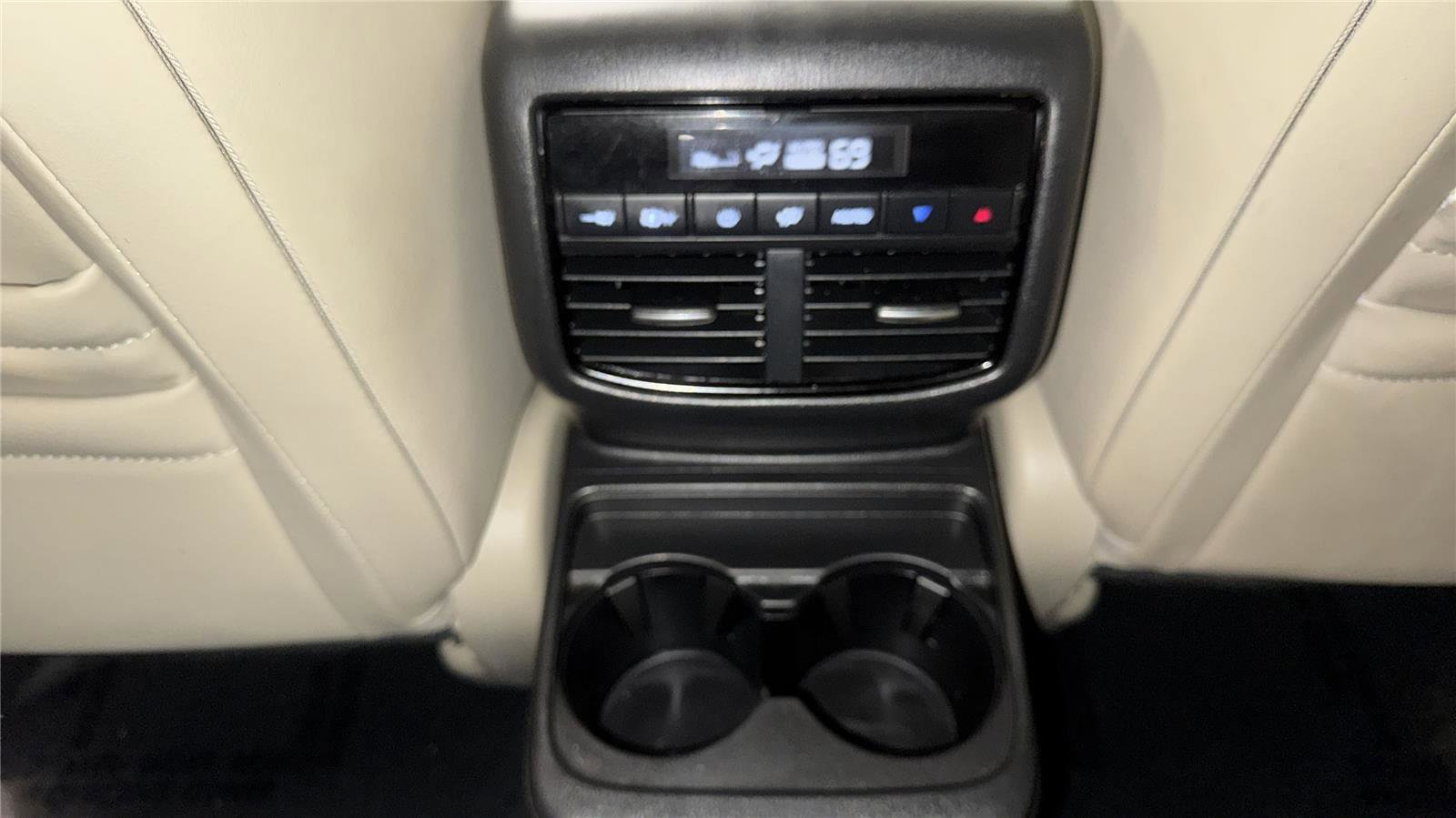 Used 2020 MAZDA CX-9 Touring w/ Touring Premium Package image 24