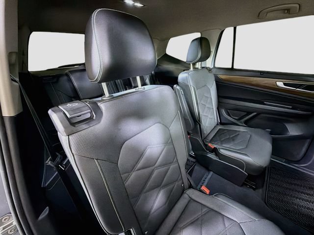 Used 2024 Volkswagen Atlas SE FWD image 27