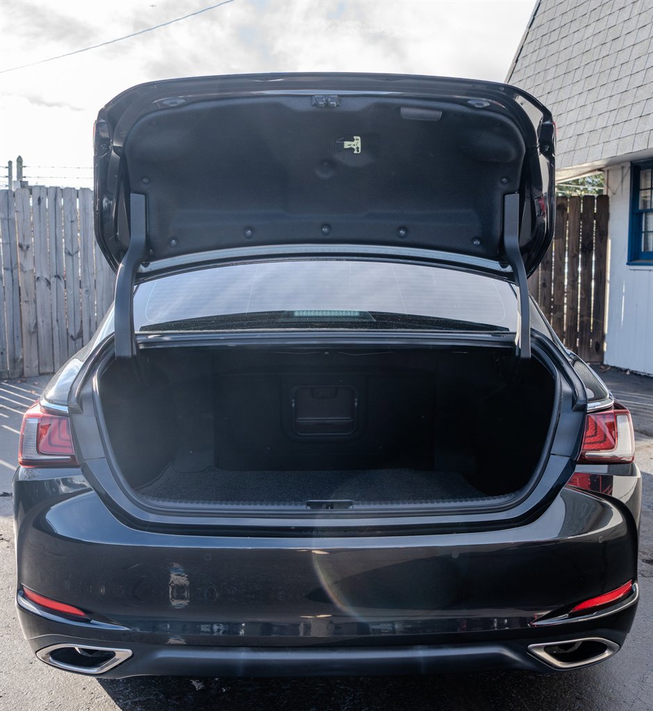 Used 2020 Lexus ES 350 w/ Premium Package image 9