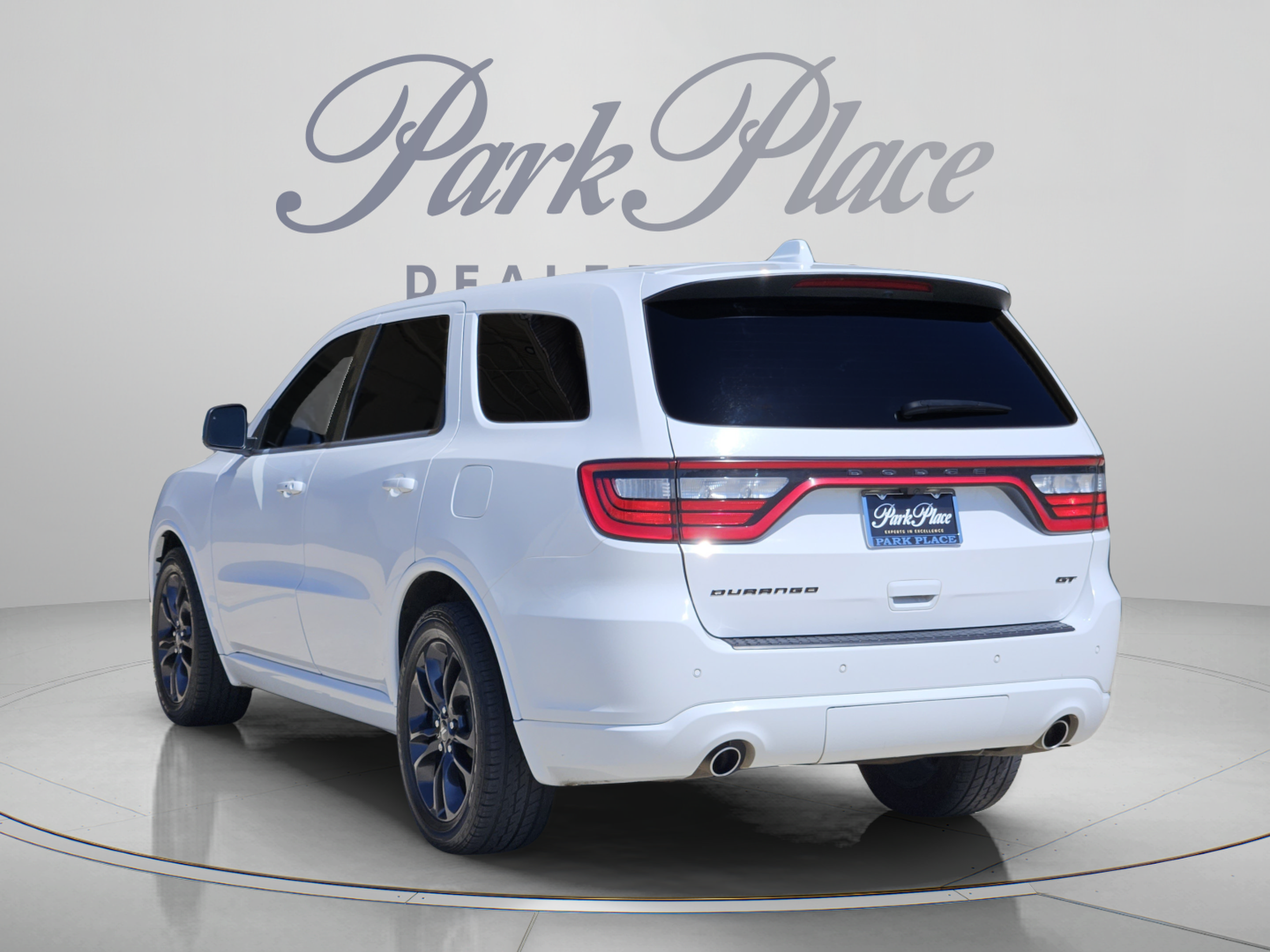 Used 2021 Dodge Durango GT RWD image 3