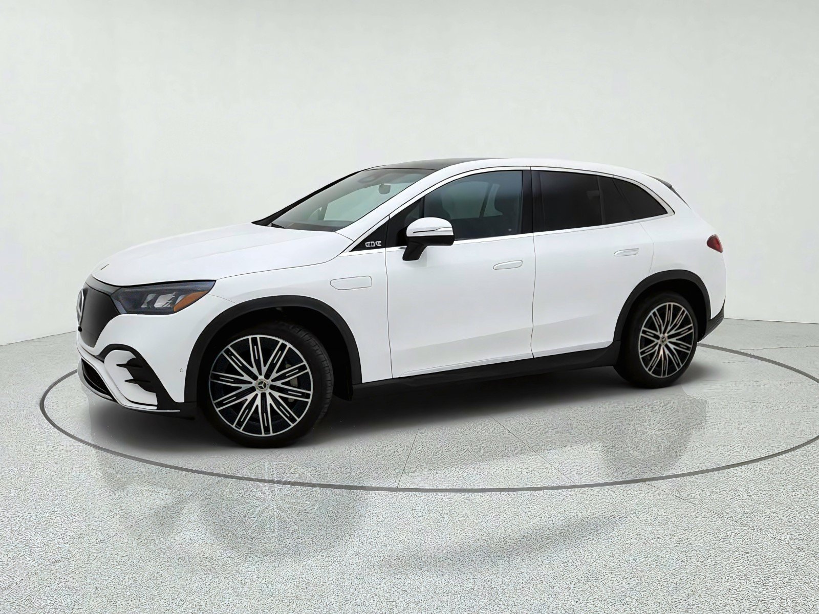 Certified 2023 Mercedes-Benz EQE 350+ 4MATIC SUV w/ AMG Line Exterior Package image 15