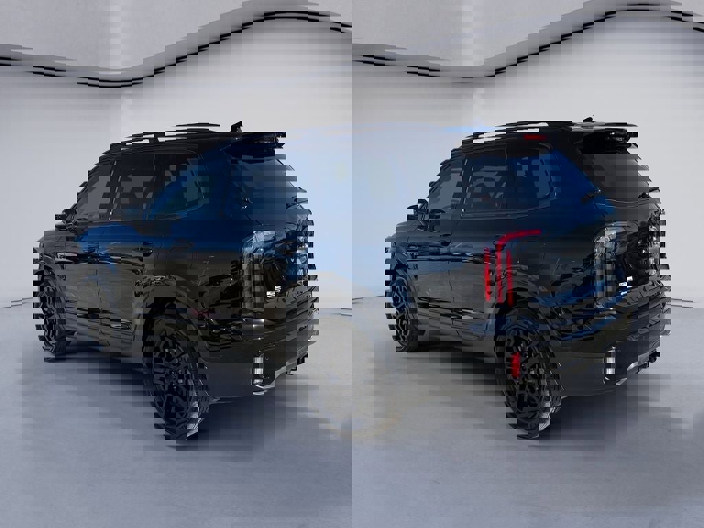 Used 2025 Kia Telluride SX Prestige X-Line image 3