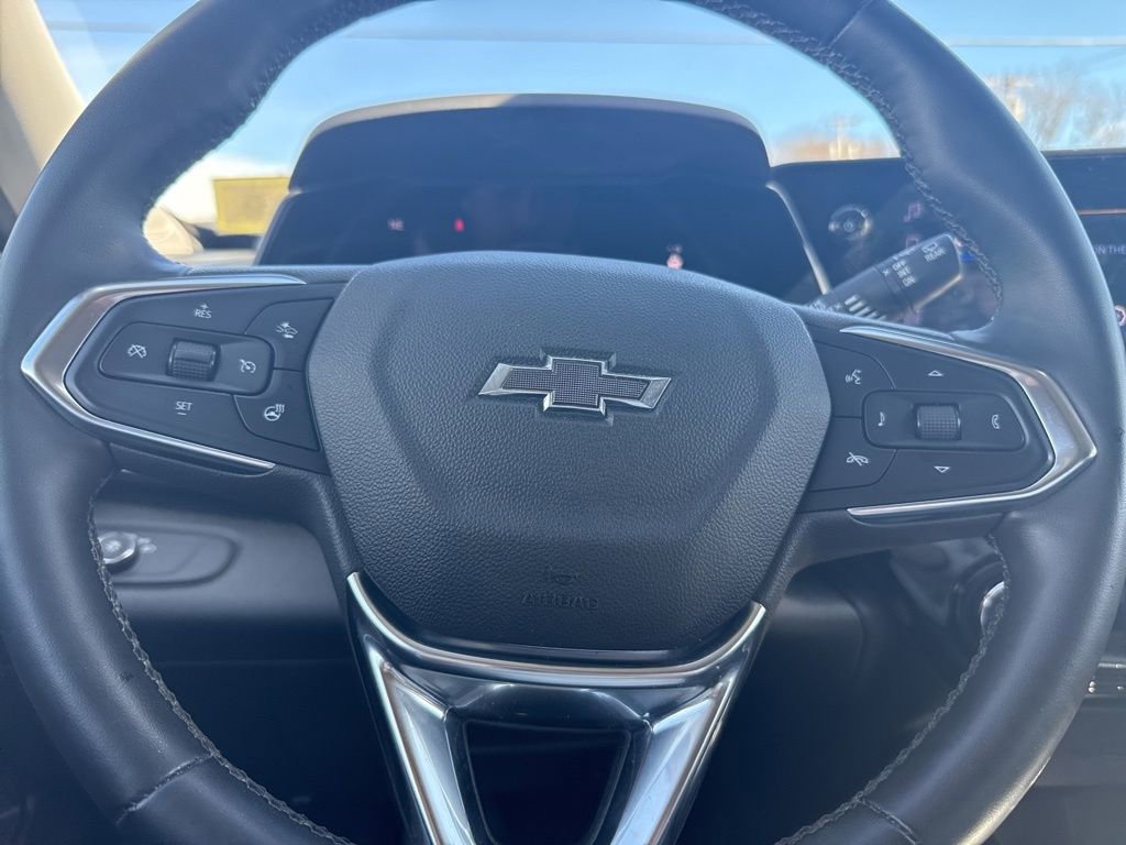 Used 2024 Chevrolet Trax ACTIV w/ Driver Confidence Package image 21