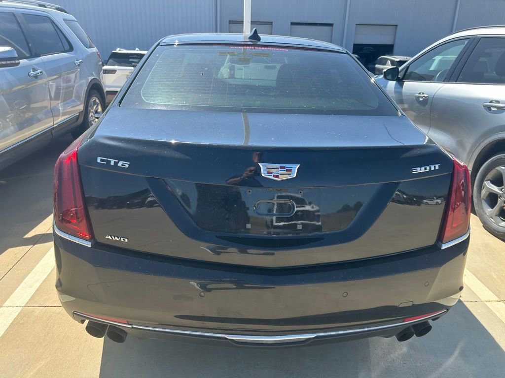 Used 2018 Cadillac CT6 Luxury image 9