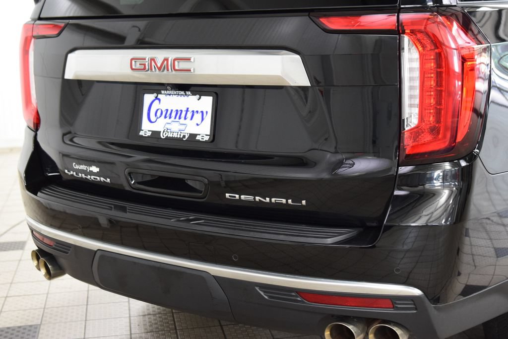 Used 2023 GMC Yukon XL Denali w/ LPO, Floor Liner Package AWD/4WD image 22
