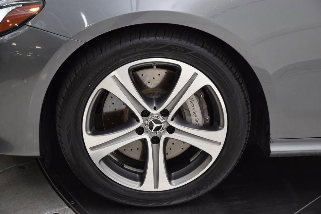 Used 2018 Mercedes-Benz E 400 Coupe image 12