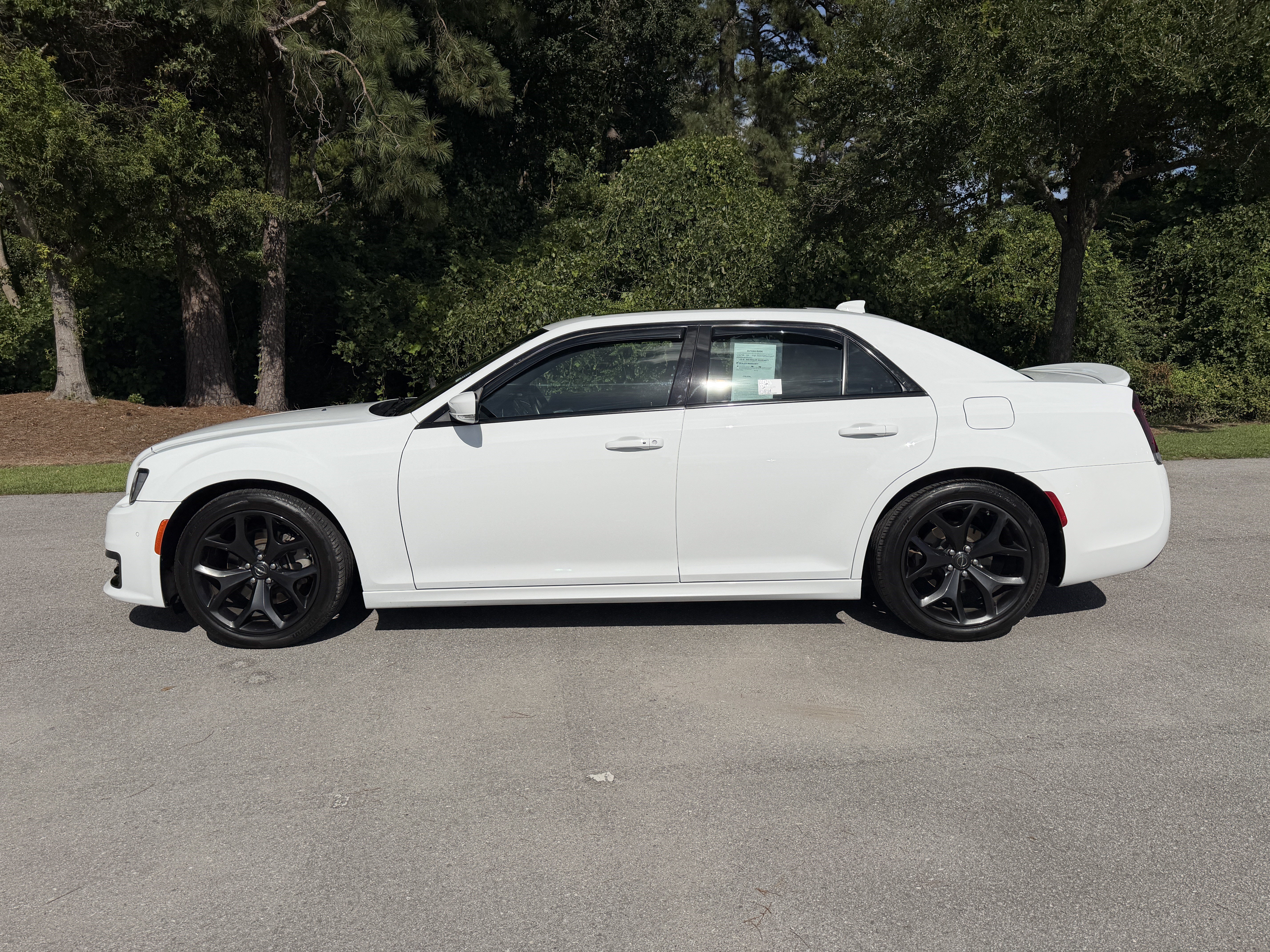 Used 2022 Chrysler 300 S RWD image 35