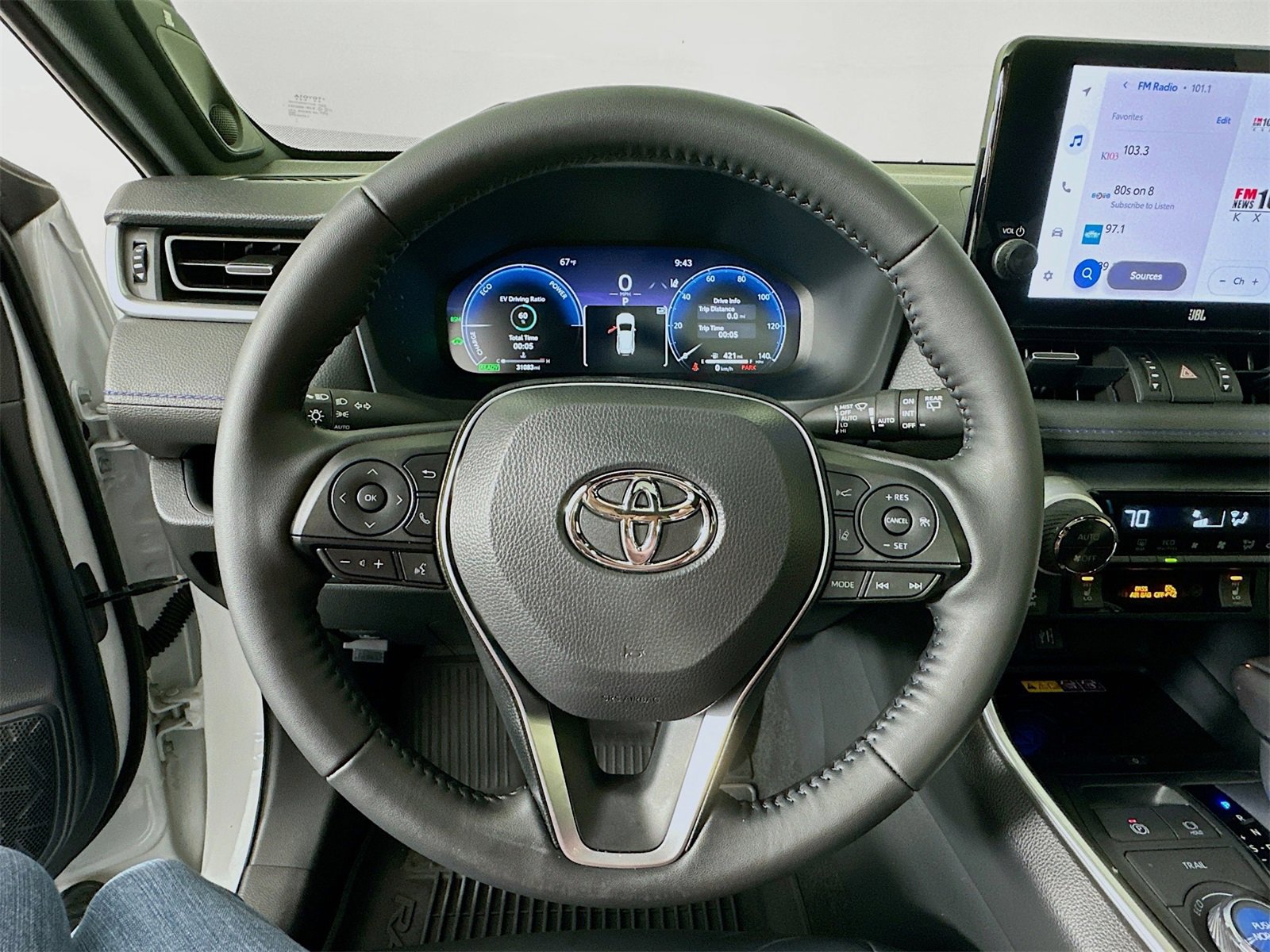 Certified 2025 Toyota RAV4 XSE image 11