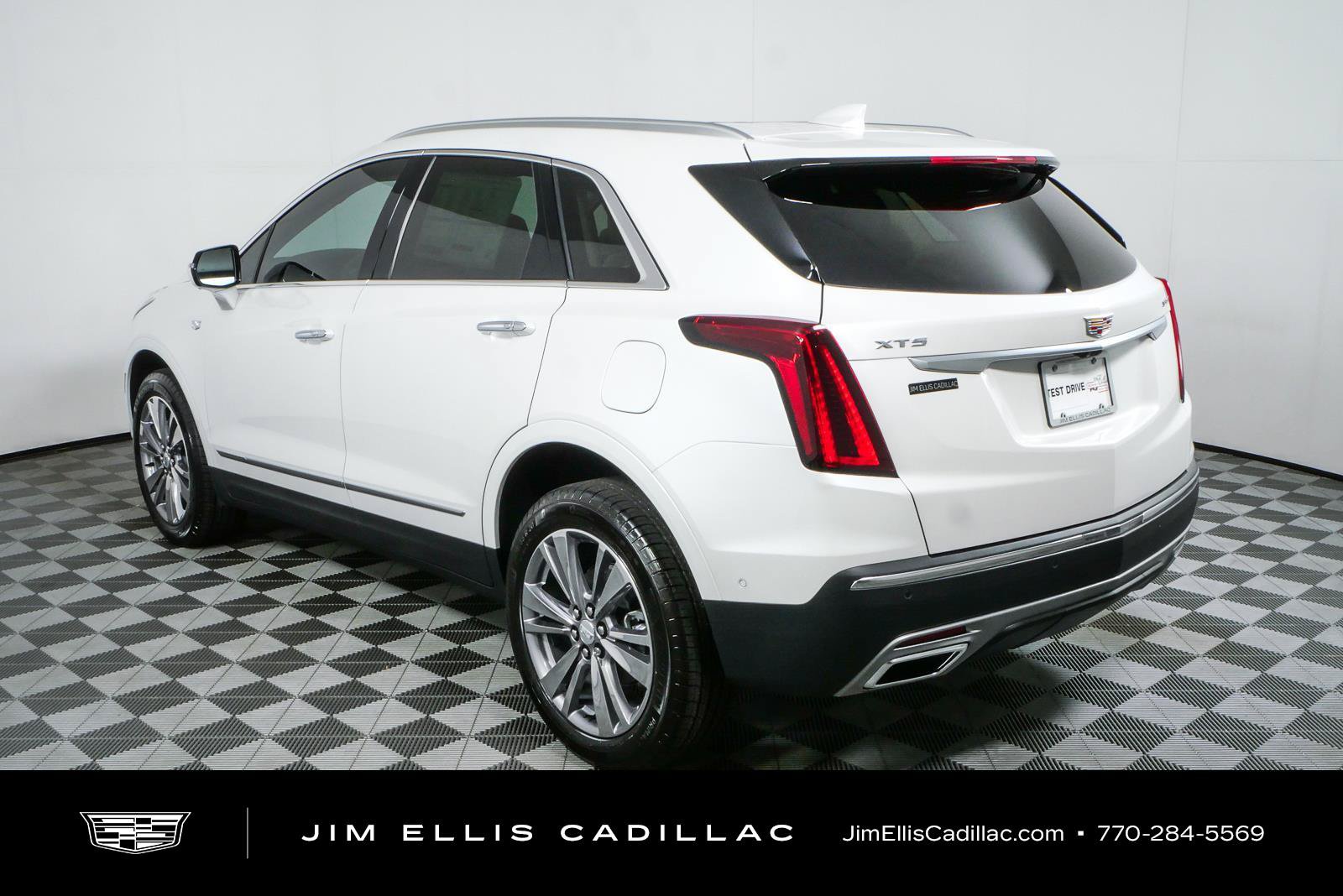 New 2026 Cadillac XT5 Premium Luxury w/ Driver Assist Package FWD image 29