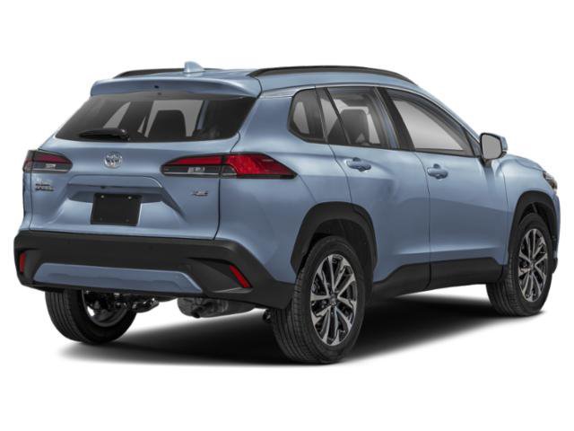 Used 2022 Toyota Corolla Cross XLE w/ Convenience Package AWD/4WD image 2