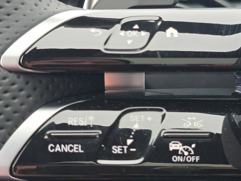 New 2026 Mercedes-Benz C 43 AMG 4MATIC Sedan image 35