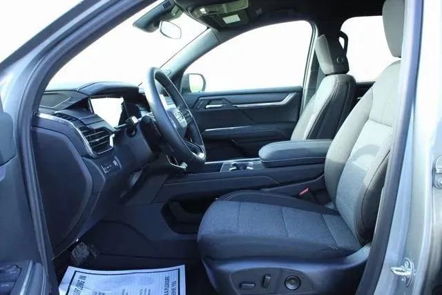 New 2025 GMC Acadia Elevation w/ LPO, Floor Liner Package image 10