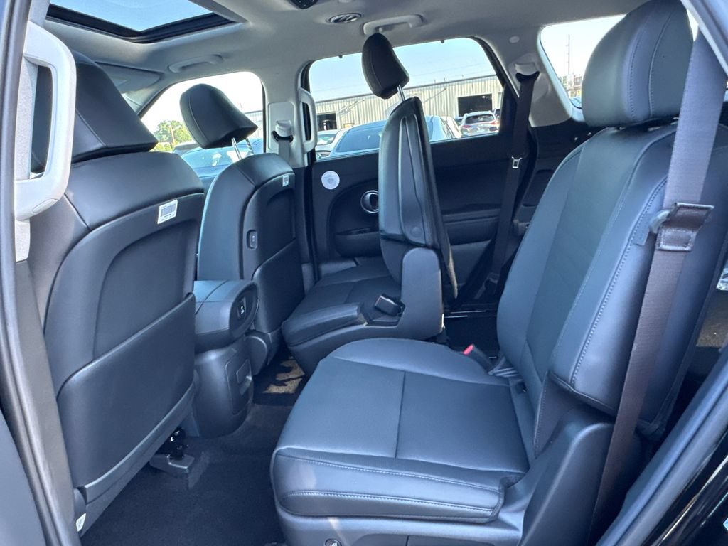 New 2026 Hyundai Palisade Limited FWD image 12