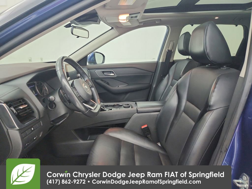 Used 2021 Nissan Rogue SV w/ Premium Package AWD/4WD image 18