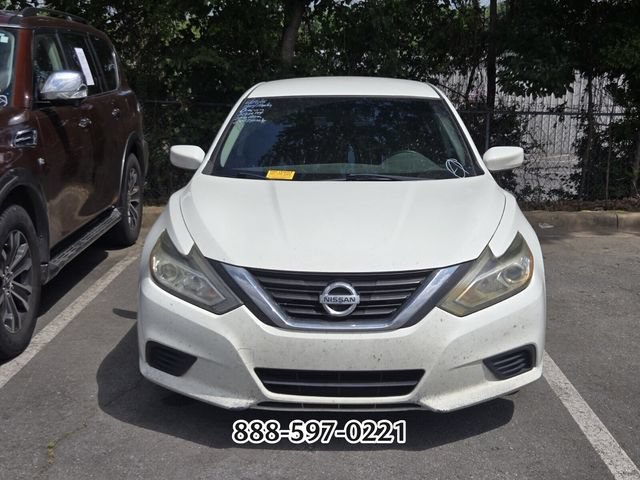 Used 2016 Nissan Altima 2.5 S w/ Power Driver Seat Package FWD image 13