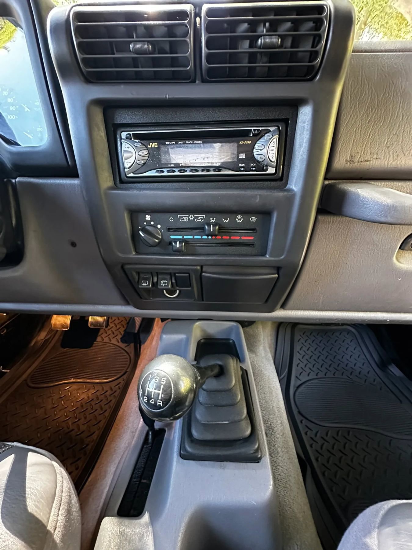 Used 1997 Jeep Wrangler SE AWD/4WD image 43