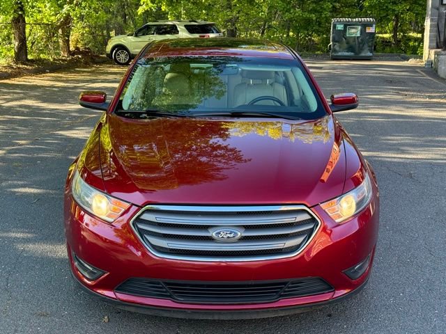 Used 2014 Ford Taurus SEL w/ Equipment Group 201A FWD image 2