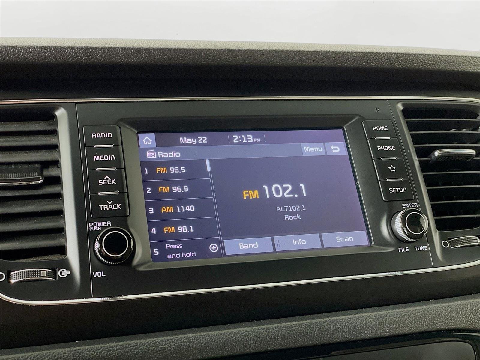 Used 2019 Kia Sedona LX FWD image 17