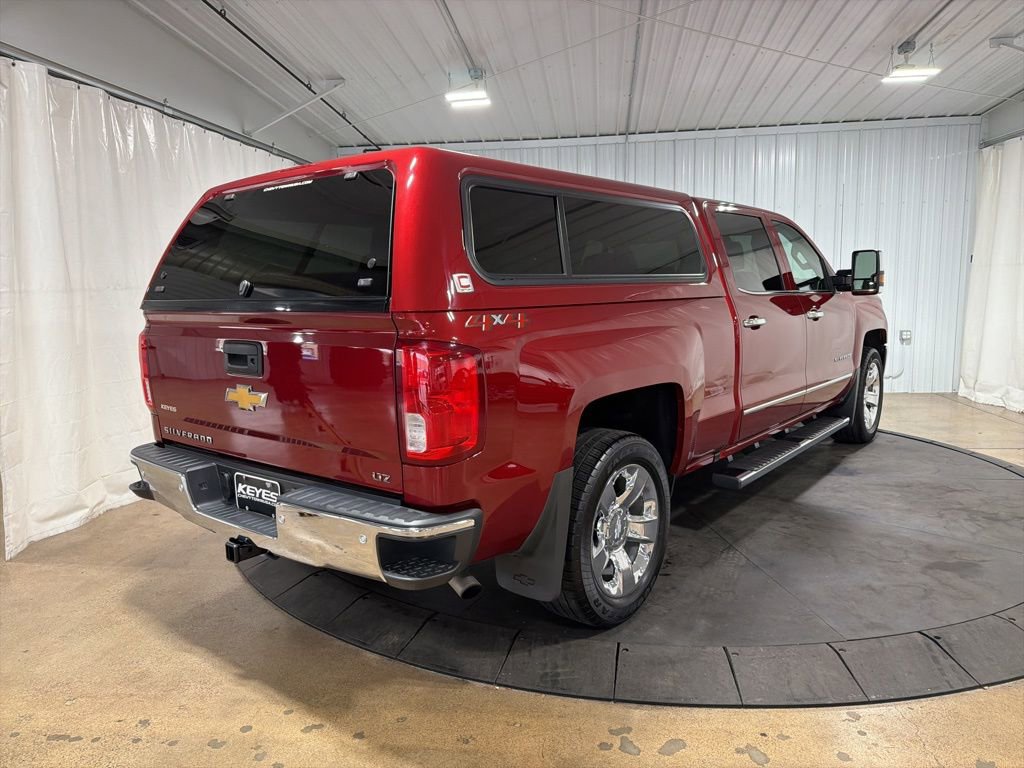 Used 2018 Chevrolet Silverado 1500 LTZ w/ LTZ Plus Package image 9