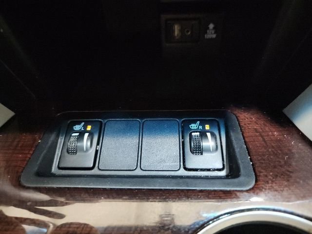 Used 2013 Toyota Camry XLE image 8