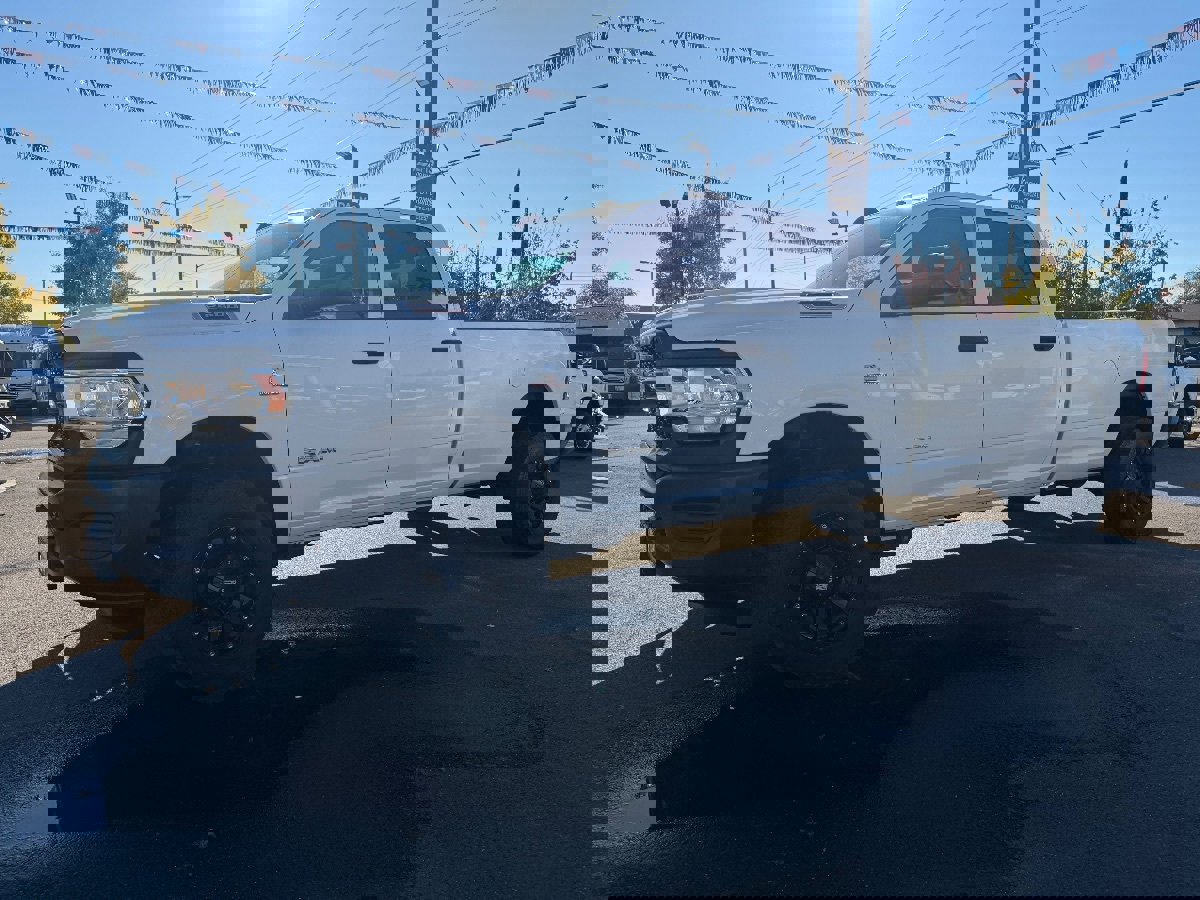 Used 2019 RAM 2500 Tradesman AWD/4WD image 3