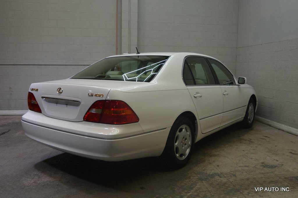 Used 2001 Lexus LS 430 RWD image 8