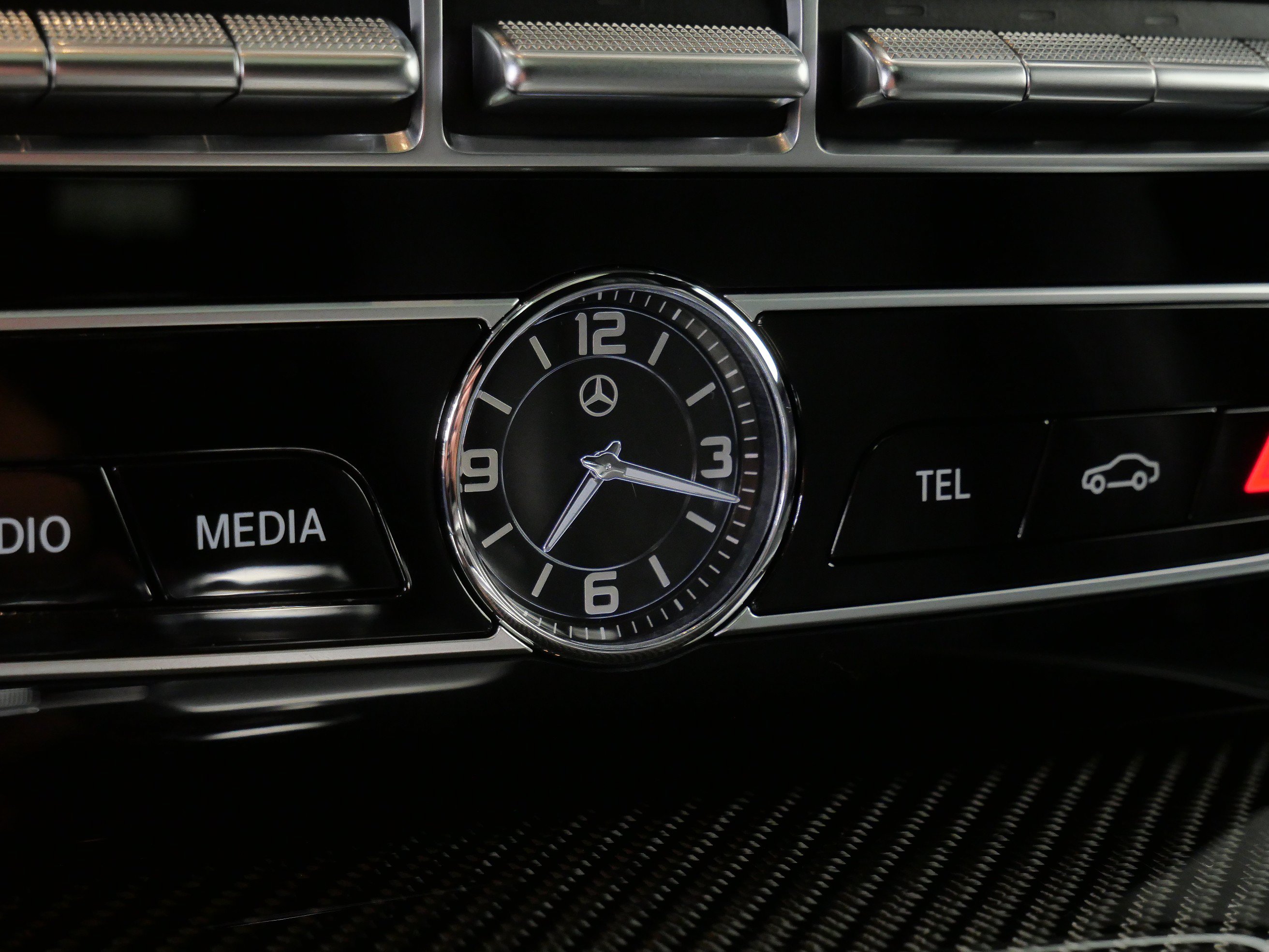 Used 2023 Mercedes-Benz G 550 image 29