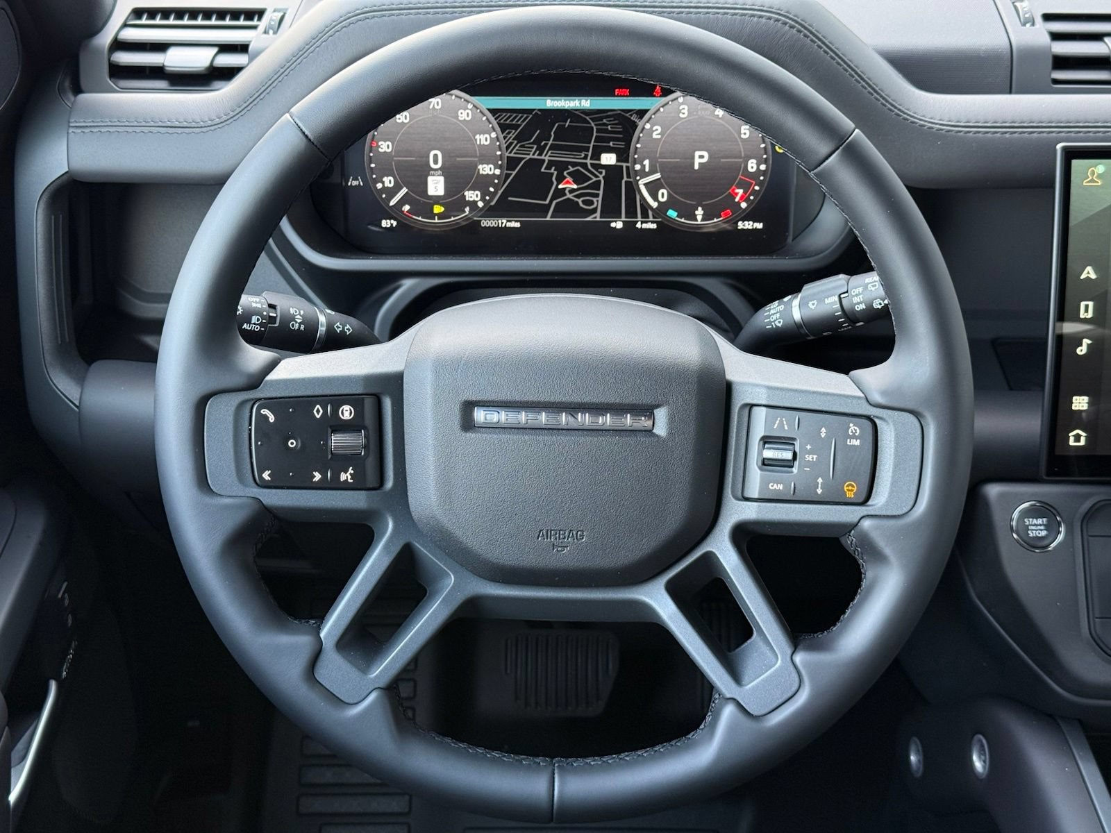 New 2026 Land Rover Defender 110 X-Dynamic SE AWD/4WD image 34