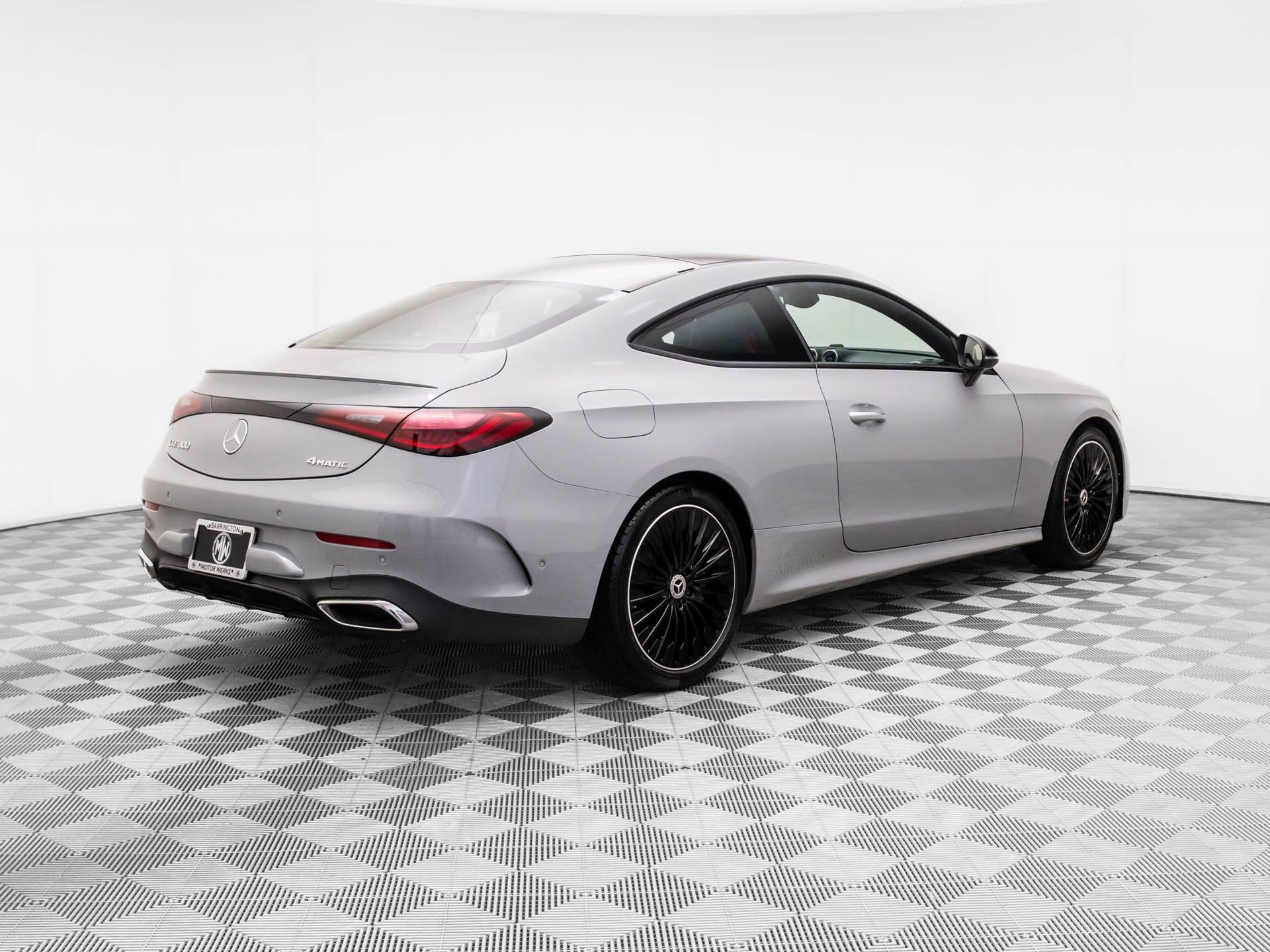 Used 2024 Mercedes-Benz CLE 300 4MATIC Coupe image 5