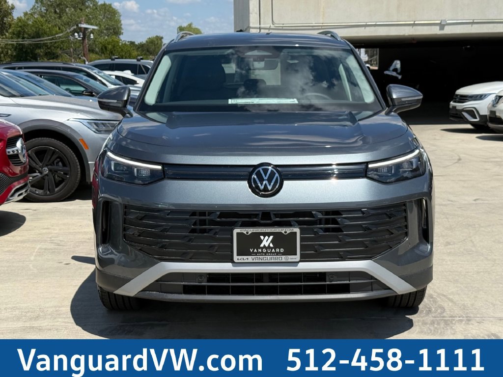 New 2026 Volkswagen Tiguan SE FWD image 6