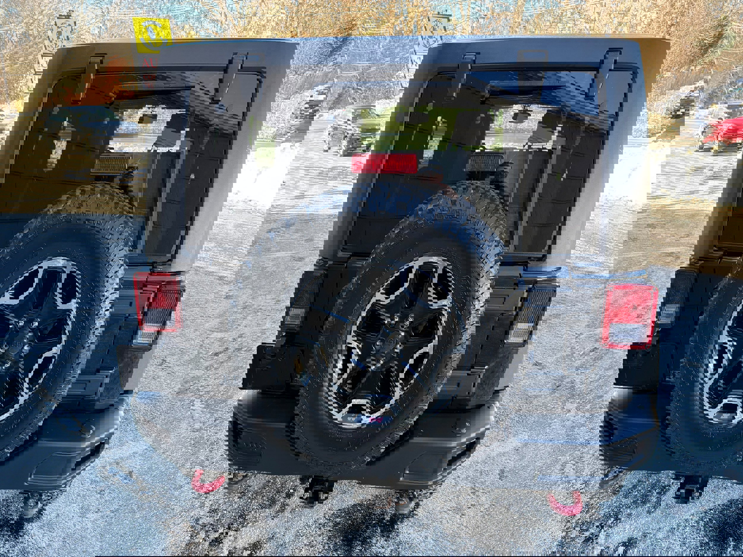 Used 2016 Jeep Wrangler Unlimited Rubicon image 8