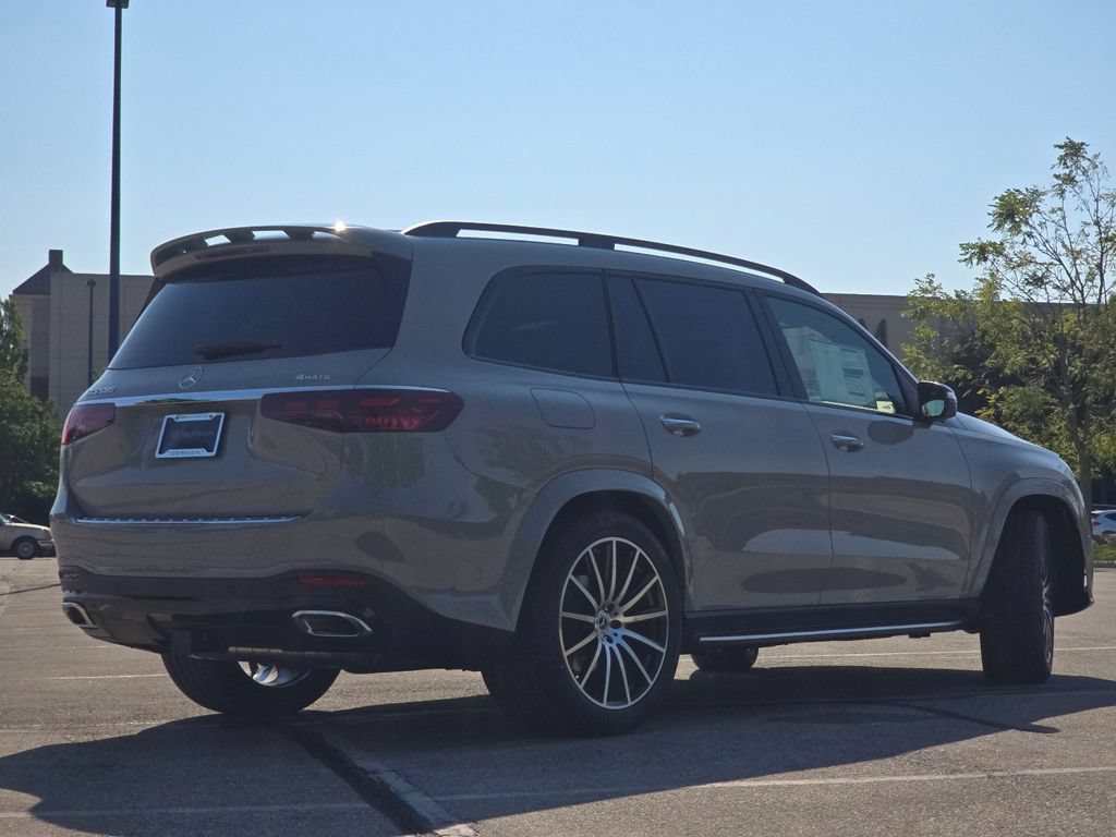 New 2026 Mercedes-Benz GLS 580 4MATIC image 16