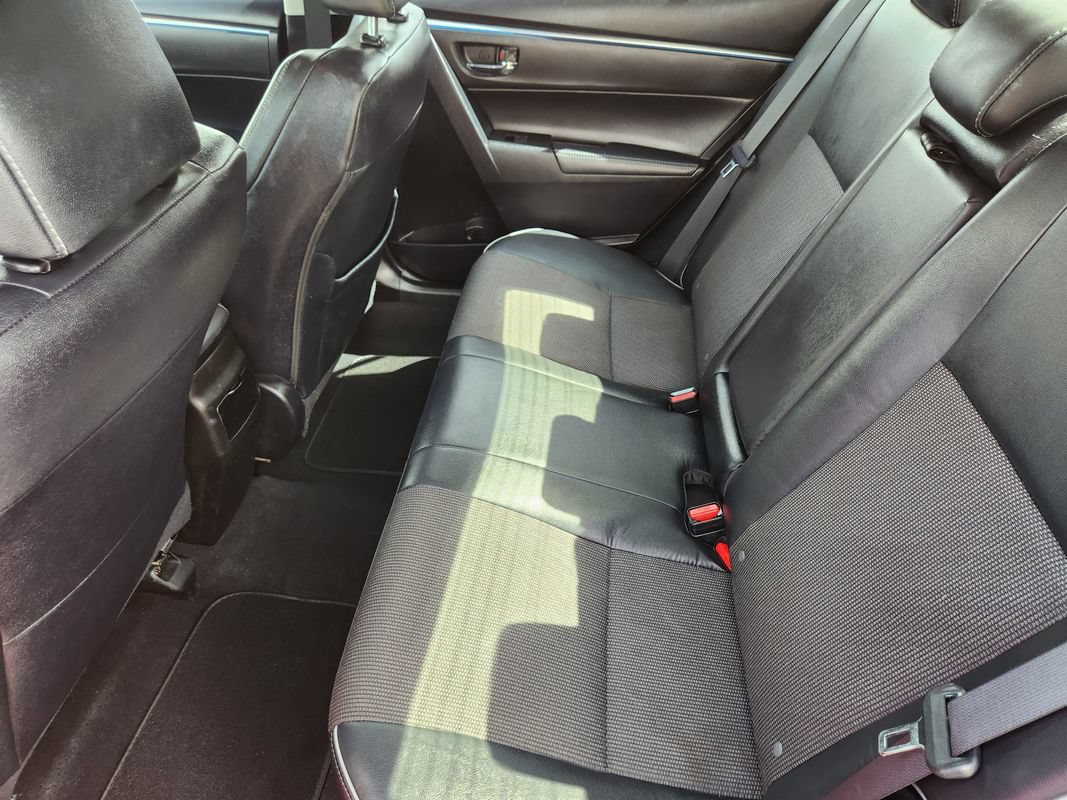 Used 2015 Toyota Corolla S FWD image 32