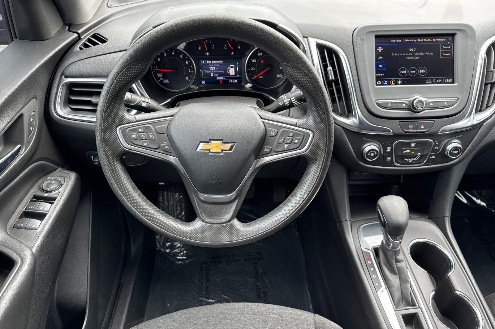 Used 2022 Chevrolet Equinox LT w/ LPO, Floor Liner Package FWD image 13