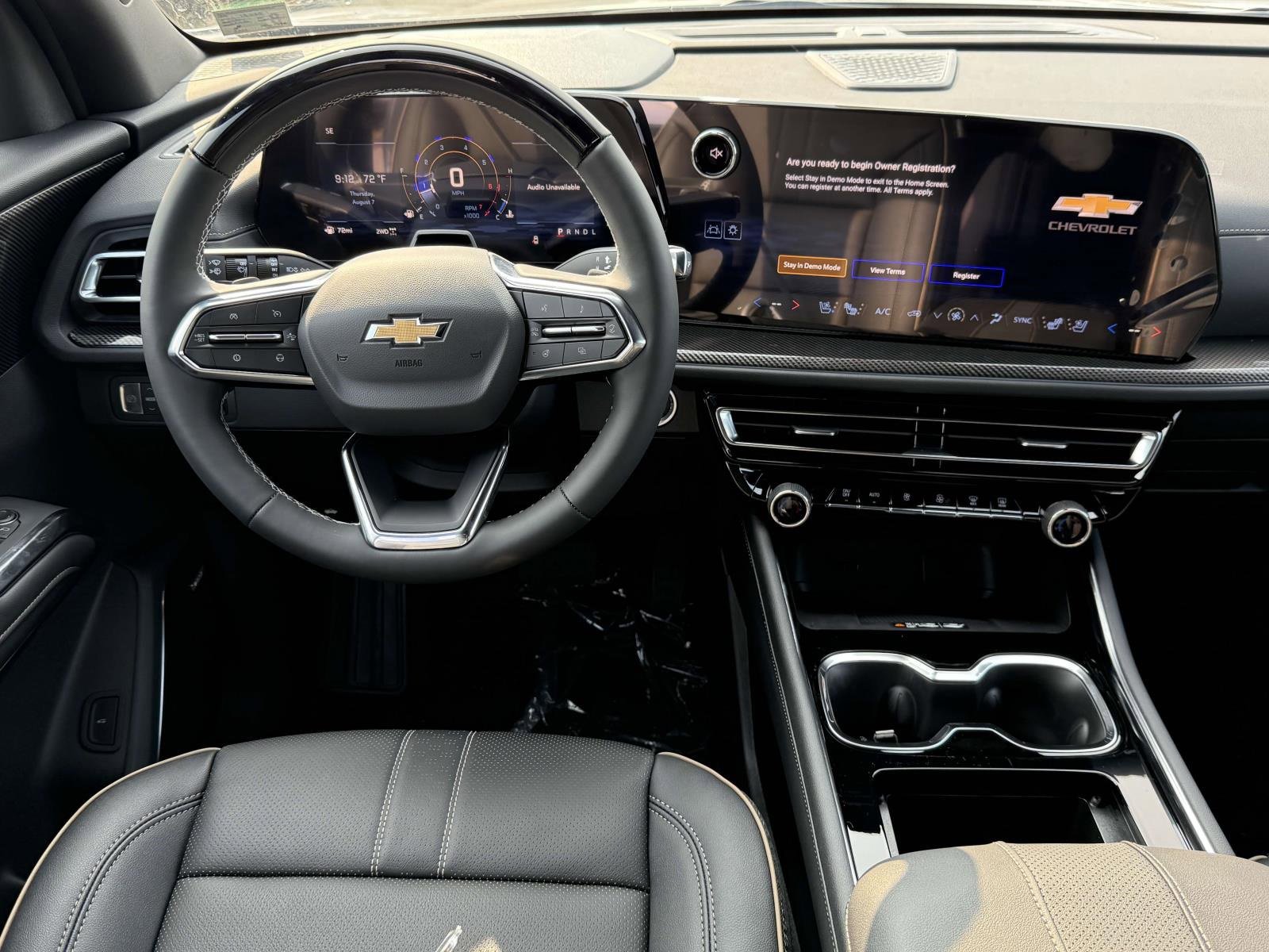 New 2026 Chevrolet Traverse High Country image 8