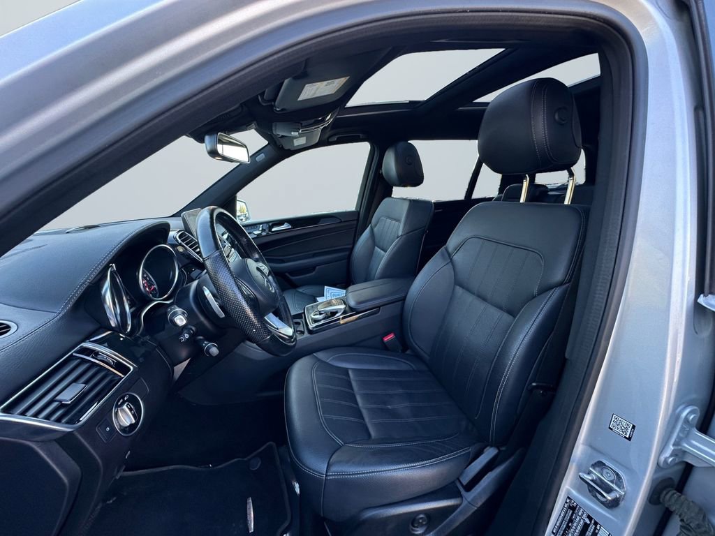 Used 2019 Mercedes-Benz GLS 450 4MATIC image 9